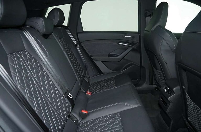 Audi SQ6 e-tron quattro - photo 8