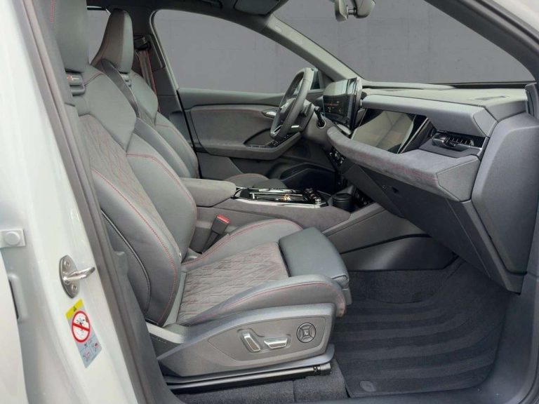Audi SQ6 e-tron quattro - photo 11
