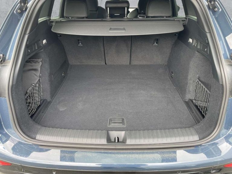 Audi SQ6 e-tron quattro - photo 13