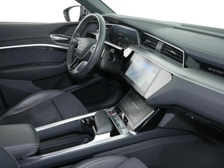Audi SQ8 e-tron - photo 3
