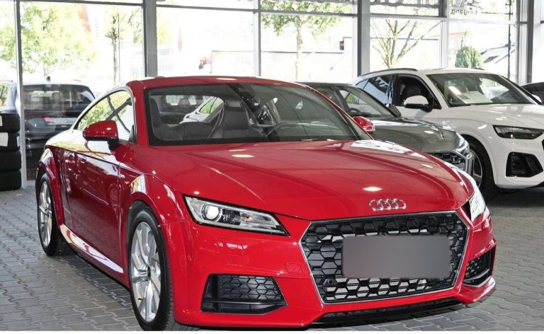 Audi TT Coupé 40 TFSI S line
