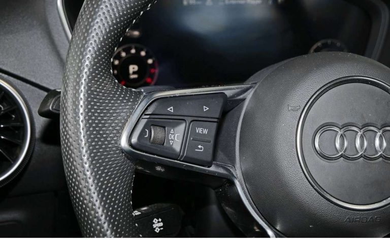 Audi TT Coupé 40 TFSI S line - photo 14