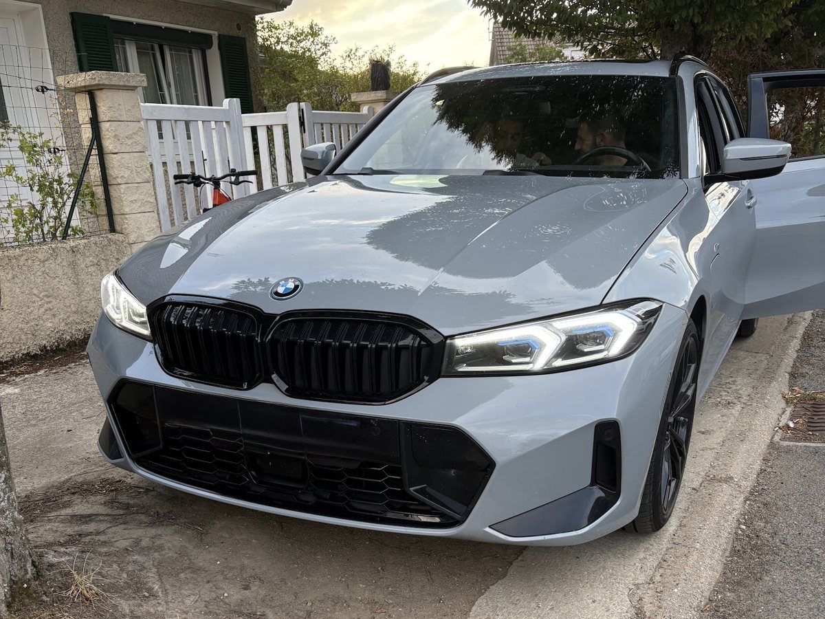BMW Série 3 Touring et BMW Série 4 Coupé livrées par MP AUTOMOBILES