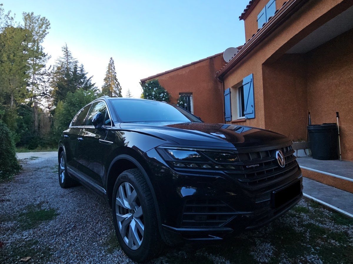 Volkswagen Touareg et Hyundai Ioniq 5 N livrés par MP AUTOMOBILES à Vincent P.