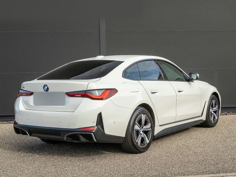 BMW i4 eDrive35 - photo 2