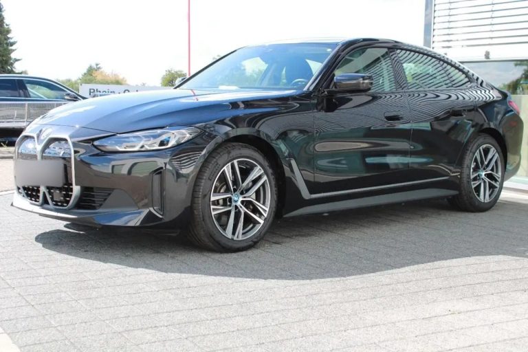 BMW i4 eDrive35