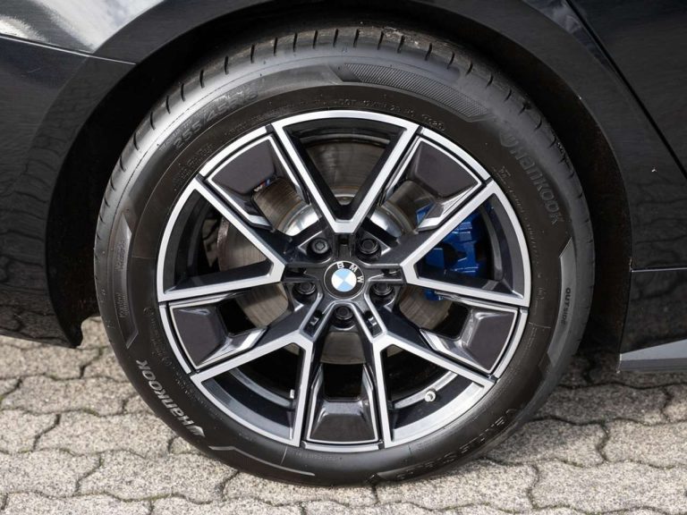 BMW i4 eDrive35 Gran Coupé M Sport - photo 10