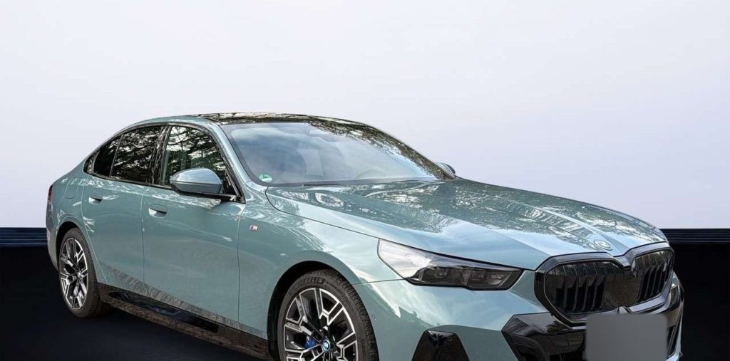 BMW i5 eDrive40