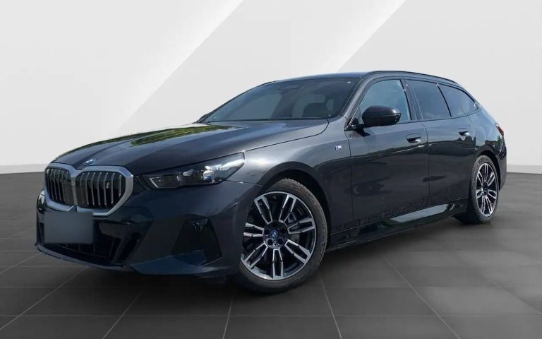 BMW i5 eDrive40 Touring M Sport