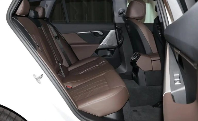 BMW i5 eDrive40 Touring - photo 11