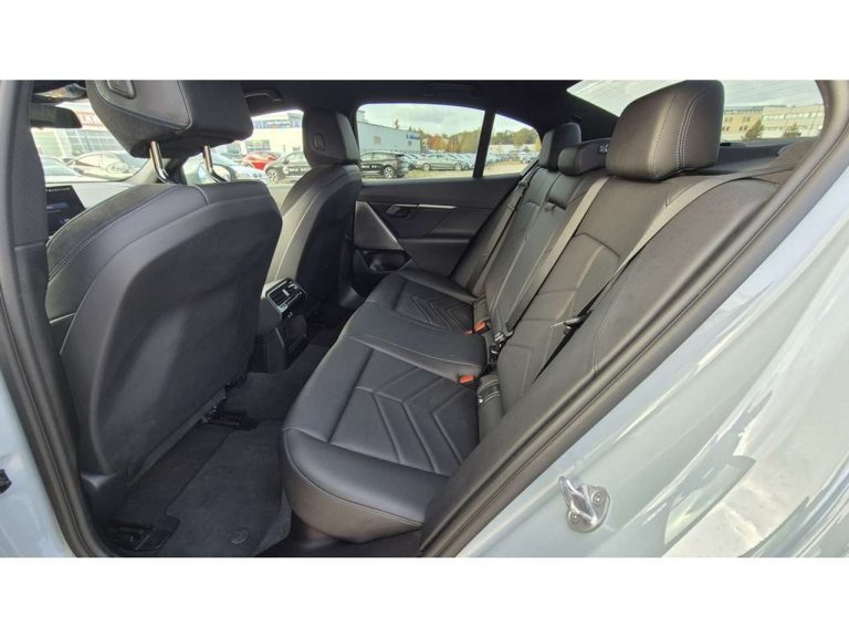 BMW i5 eDrive40 M Sport - photo 7