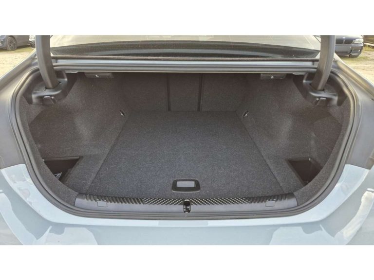 BMW i5 eDrive40 M Sport - photo 8