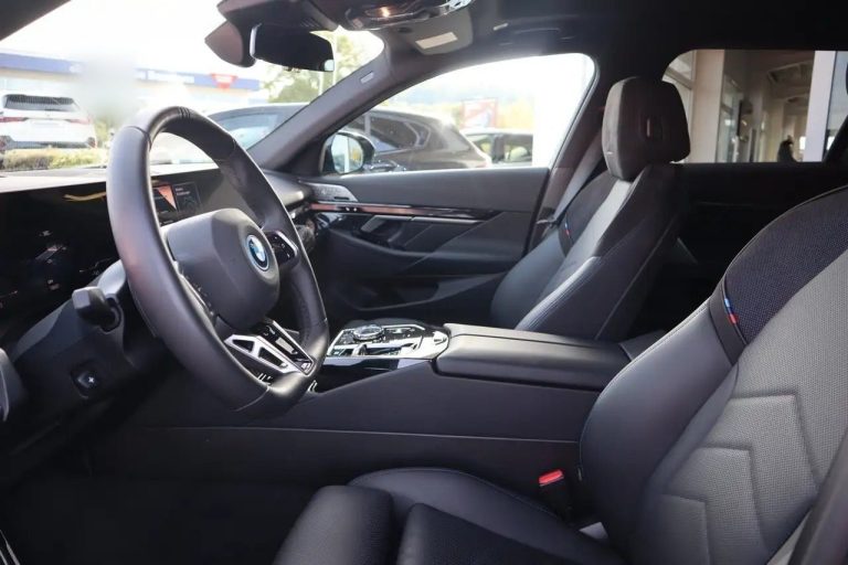 BMW i5 eDrive40 Touring M Sport - photo 5