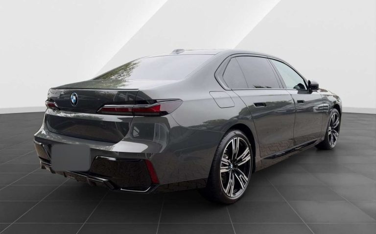 BMW i7 xDrive60 M Sport - photo 6