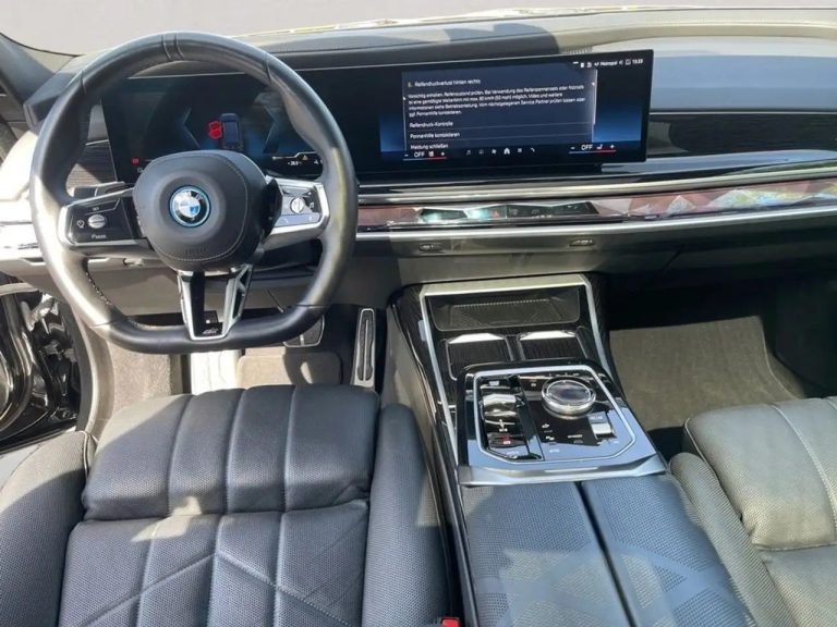 BMW i7 xDrive60 M Sport - photo 7