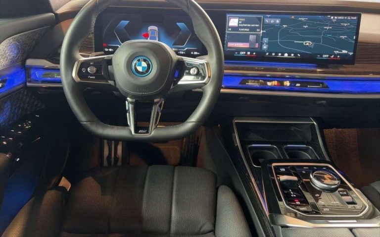 BMW i7 xDrive60 M Sport - photo 9