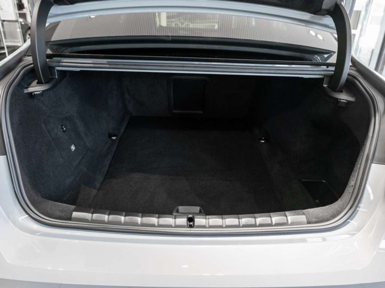 BMW i7 xDrive60 M Sport - photo 11