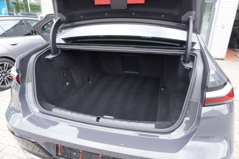BMW i7 xDrive60 M Sport - photo 12