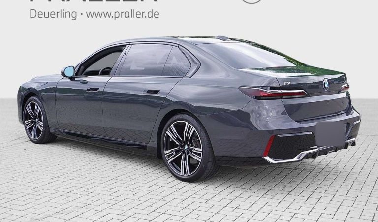 BMW i7 xDrive60 M Sport - photo 2