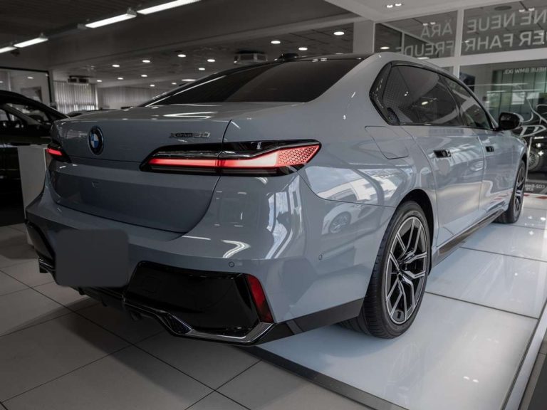 BMW i7 xDrive60 M Sport - photo 3