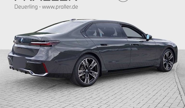 BMW i7 xDrive60 M Sport - photo 4