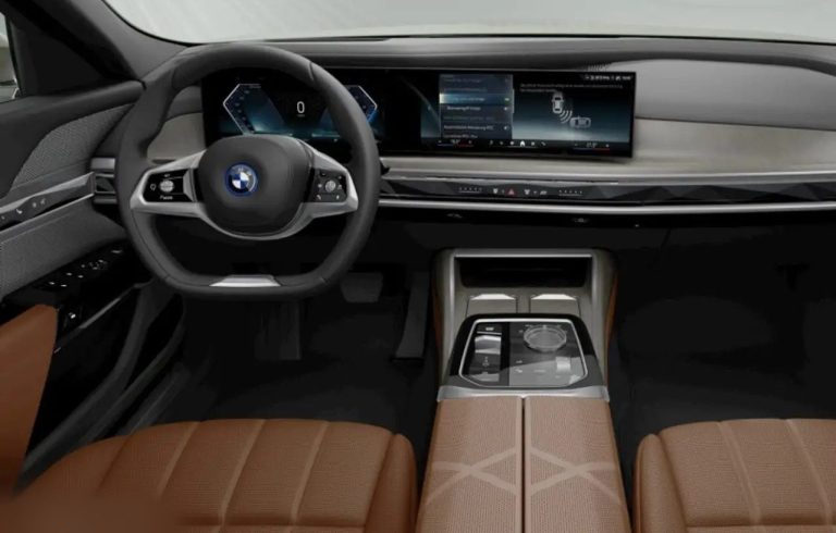 BMW i7 xDrive60 - photo 4