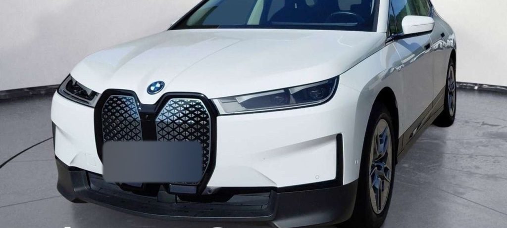 BMW iX xDrive40