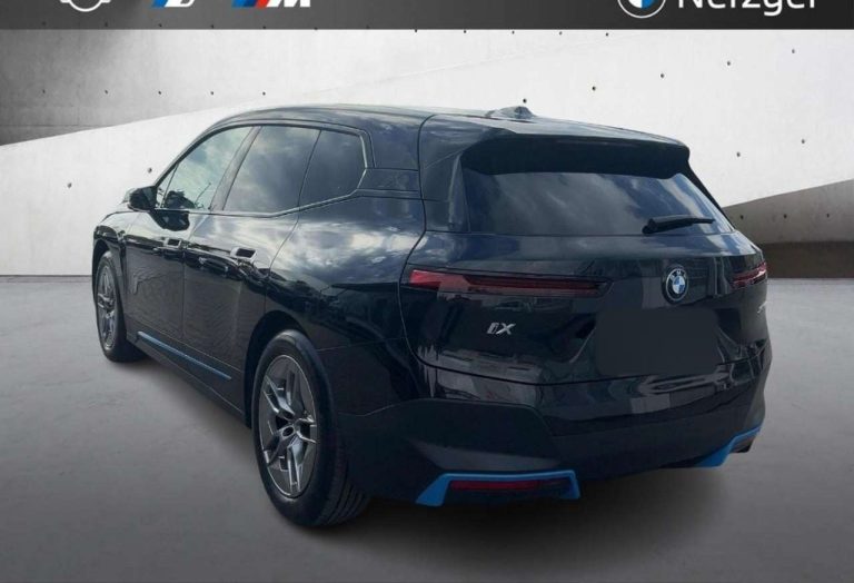 BMW iX xDrive40 - photo 2