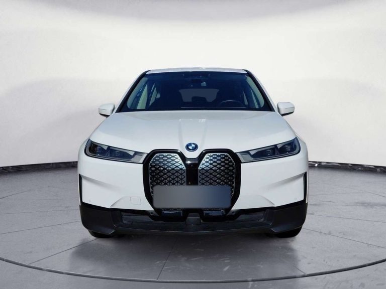 BMW iX xDrive40 - photo 5