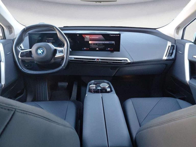 BMW iX xDrive40 - photo 8