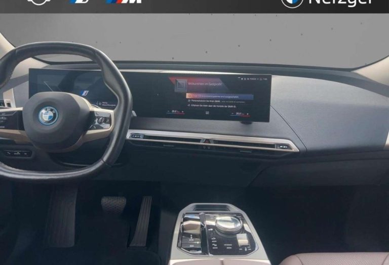 BMW iX xDrive40 - photo 9