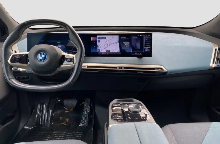 BMW iX xDrive40 - photo 11