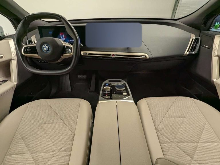 BMW iX xDrive40 - photo 4