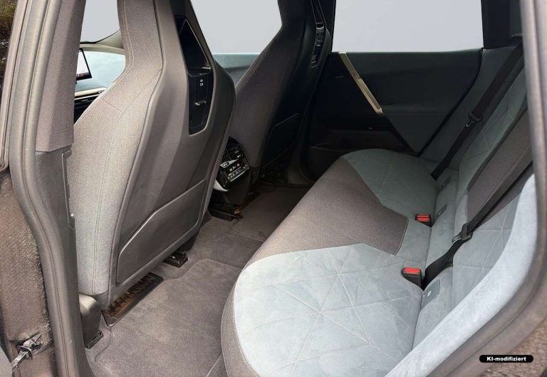 BMW iX xDrive40 M Sport - photo 8