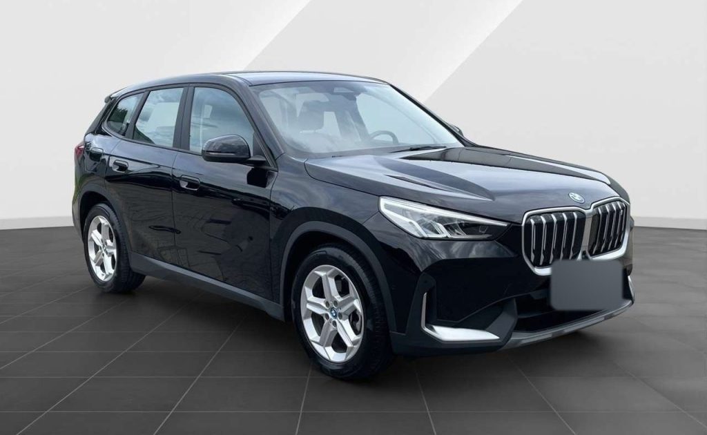 BMW iX1 xDrive30
