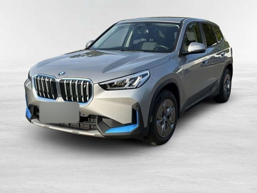 BMW iX1 xDrive30