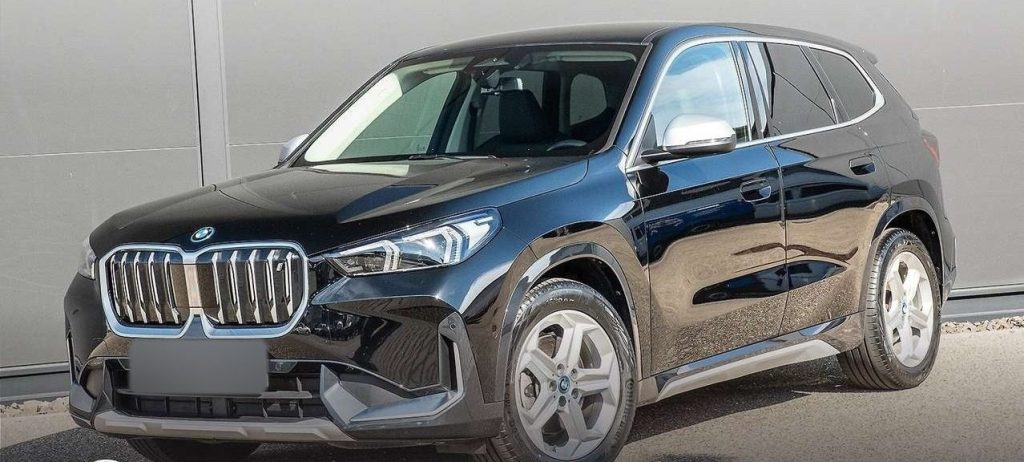 BMW iX1 xDrive30 xLine