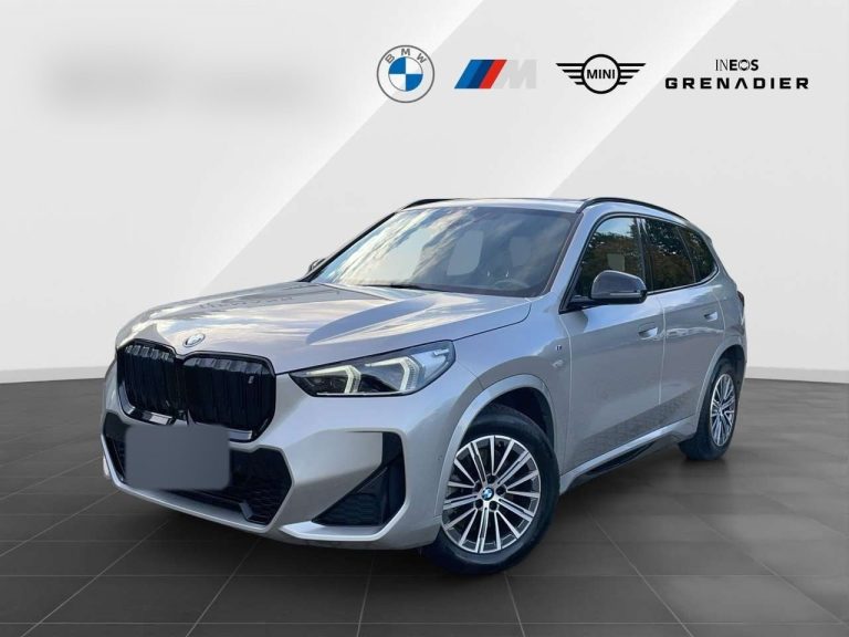 BMW iX1 xDrive30 M Sport