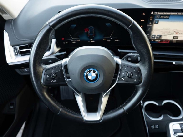 BMW iX1 xDrive30 xLine - photo 10