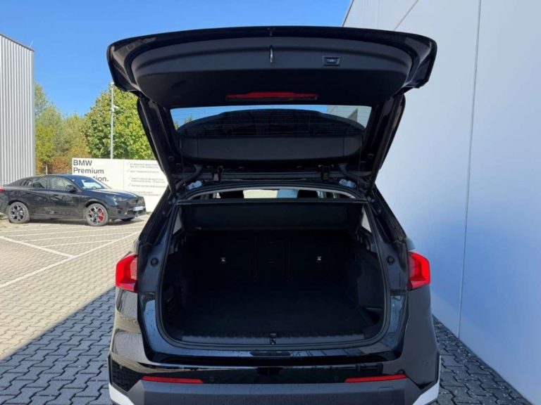 BMW iX1 xDrive30 - photo 10