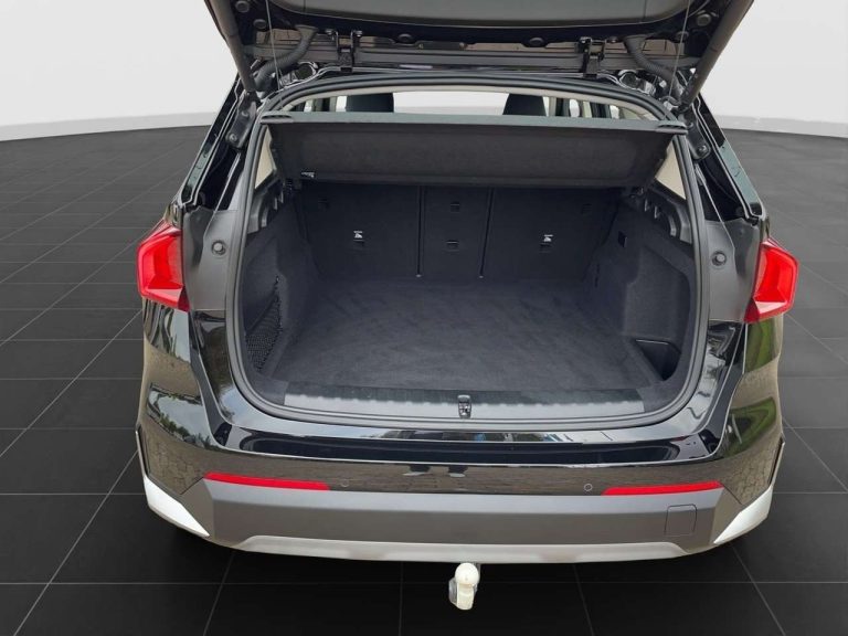 BMW iX1 xDrive30 - photo 12