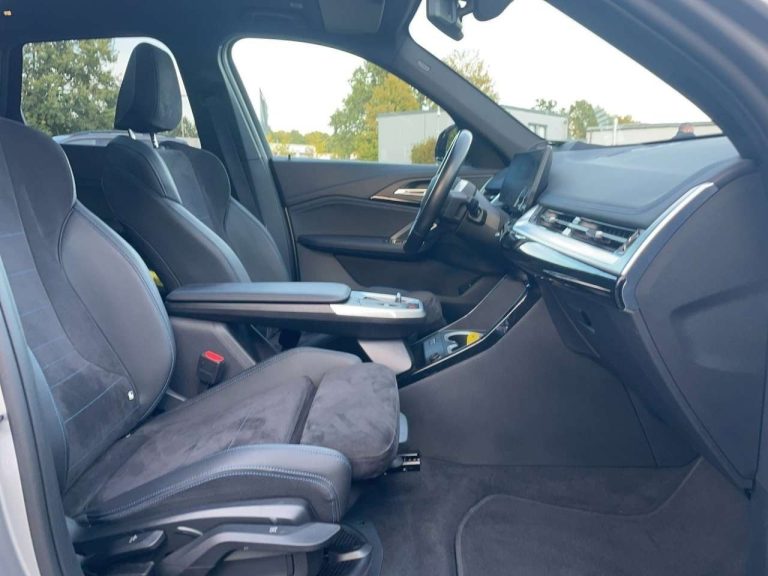 BMW iX1 xDrive30 M Sport - photo 12