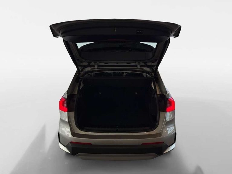 BMW iX1 xDrive30 - photo 14