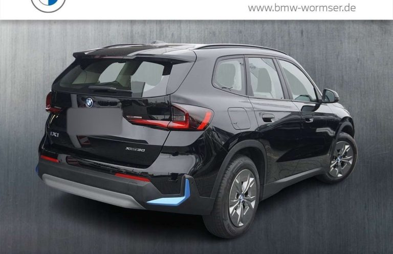 BMW iX1 xDrive30 - photo 2