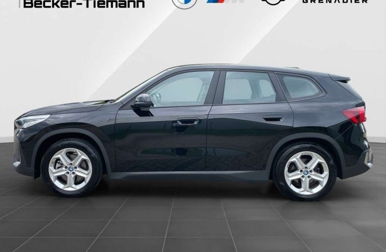 BMW iX1 xDrive30 - photo 3