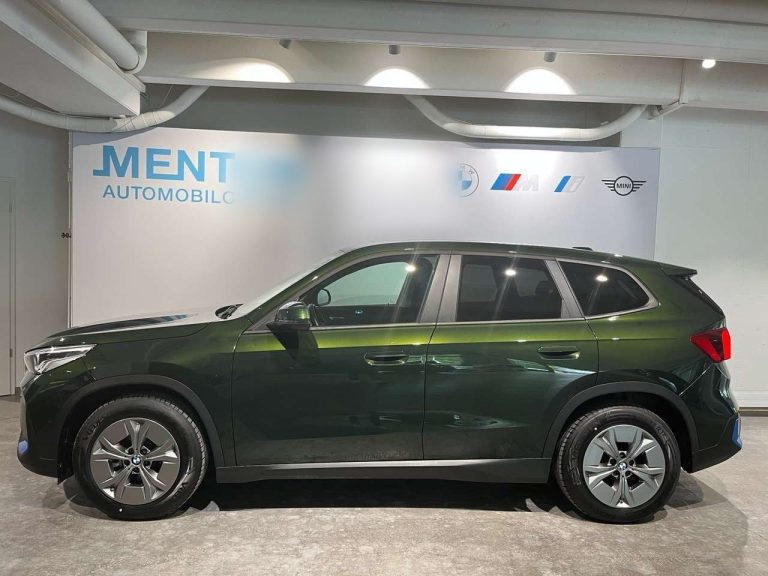 BMW iX1 xDrive30 - photo 3