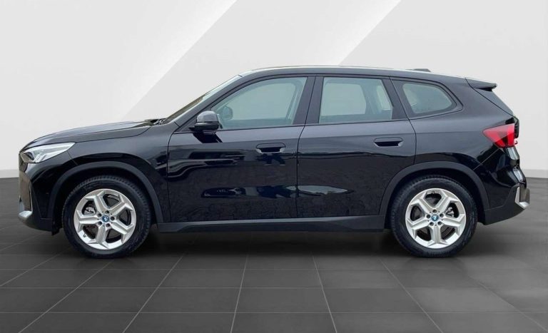 BMW iX1 xDrive30 - photo 3