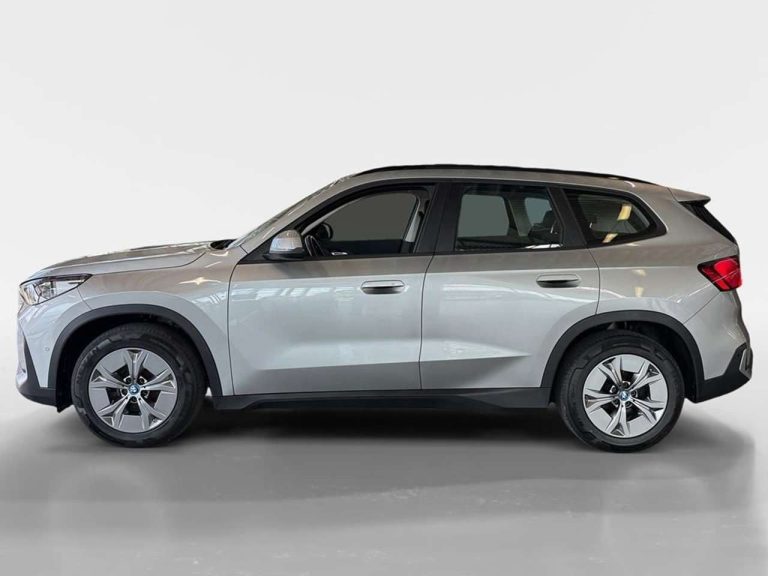 BMW iX1 xDrive30 - photo 4