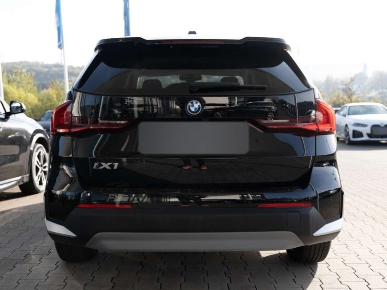 BMW iX1 xDrive30 - photo 4