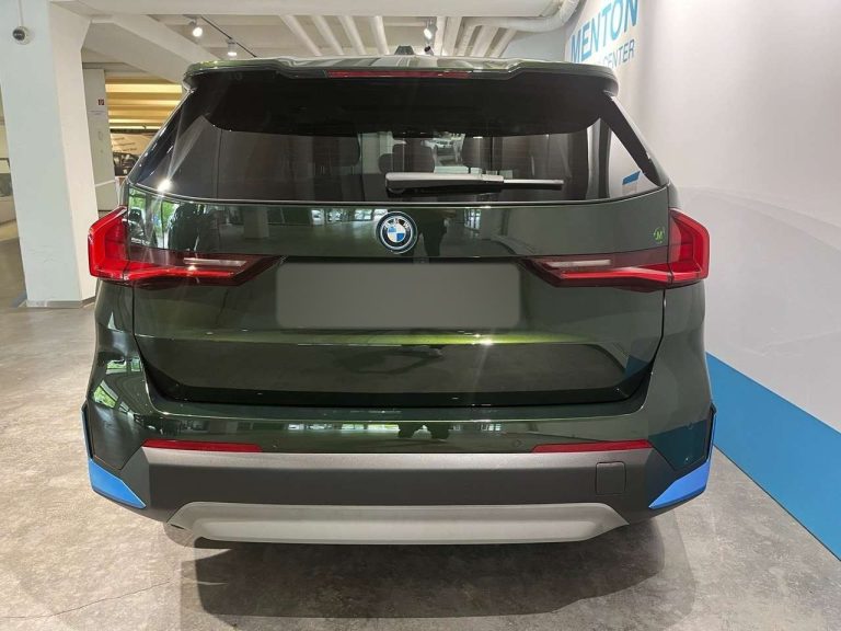 BMW iX1 xDrive30 - photo 5